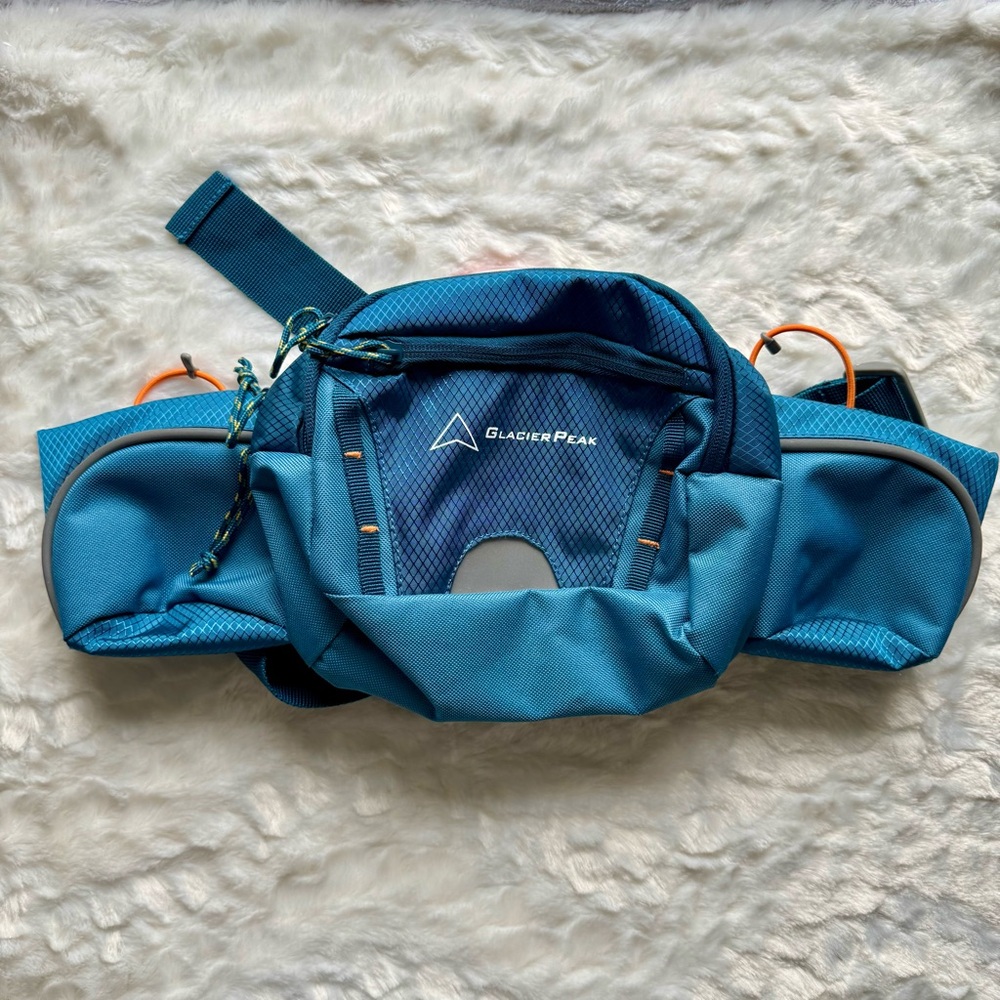 NWOT Glacier Peak Outdoor Waist Water Bottle And Pouch With Zipper Compartments